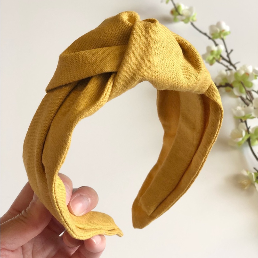 Yobys' Amber Linen Knot Headband